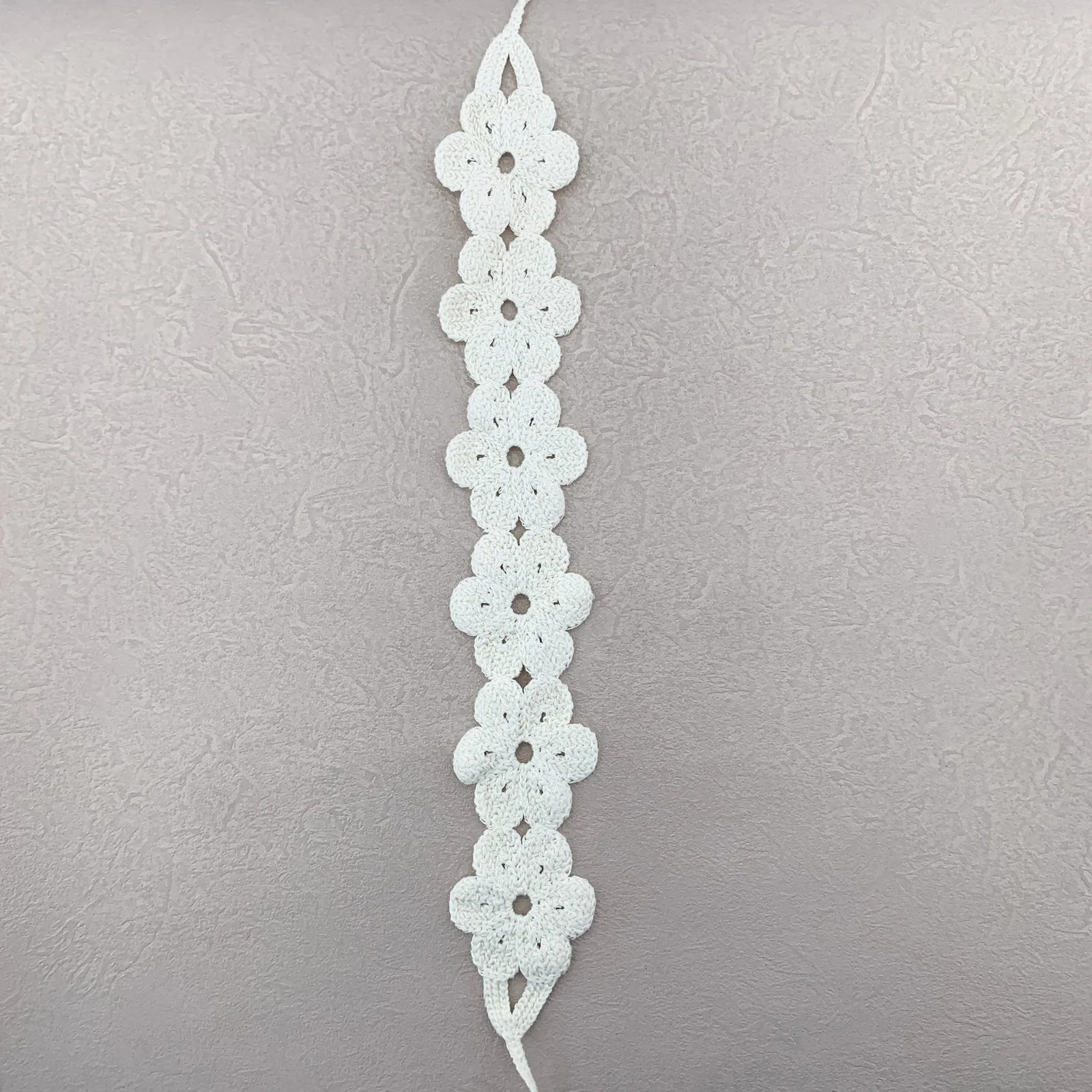 Ivory Floral Crochet-Style Tie — Overall sample and pattern view