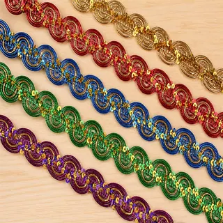 Galon décoratif à motifs doubles vagues, tons tons bijoux — Échantillon photographié de galon décoratif ; vérifier couleur et construction sur un échantillon réel