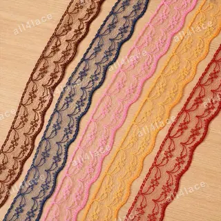 Multicolour Fine Scallop Lace Trim