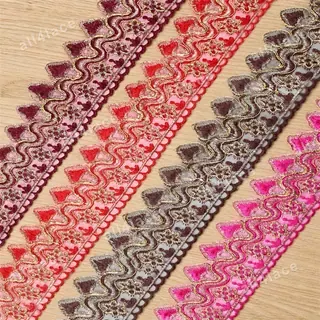 Multicolour ornamental scrolls decorative trim