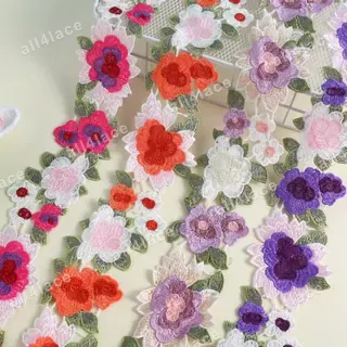 Multicolour Raised Flower Vine Border