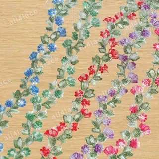 Multicolour Twining Flower Vine Trim