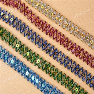 Multicolour zigzag accents decorative trim
