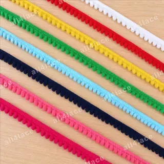Rainbow tones pom-pom line trim
