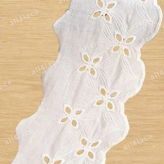 White scalloped flower openwork trim