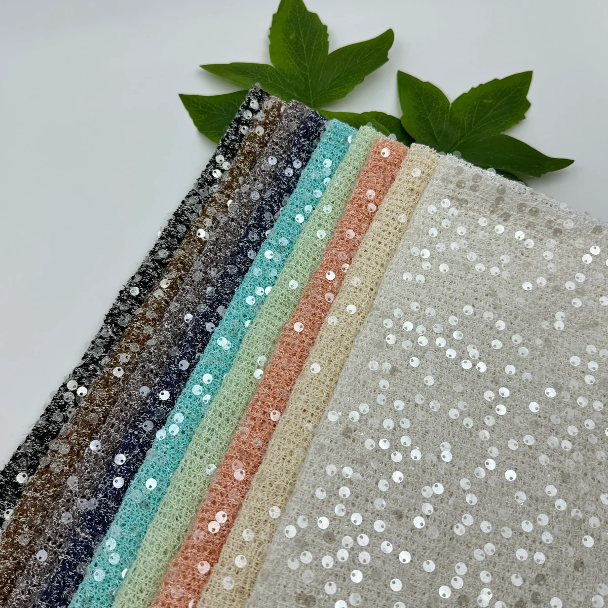 عينات شبكية بترتر شفاف من كتالوج All4Lace